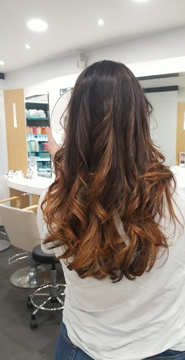 DESSANGE COIFFEUR LE RAINCY Gallery - France