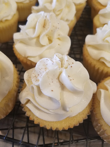 NutMeg's Sweets - Visual