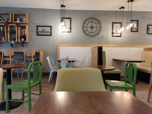 Esquires Coffee Crayford - Thumbnail