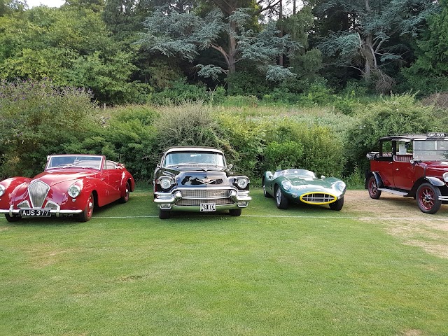Royal Automobile Club, Woodcote Park Country Club