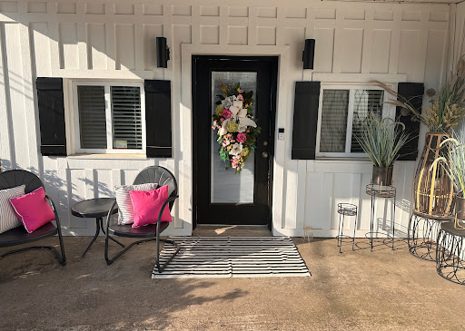 Kassi Bell- Back Porch Realty Logo
