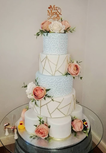 Libby's bespoke cakes - Visual