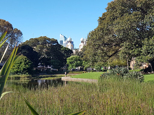 Victoria Park, Broadway - Thumbnail
