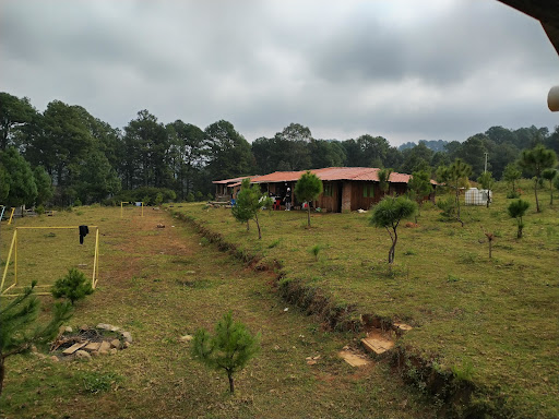 Centro Ecoturístico Tres Cascadas - Thumbnail