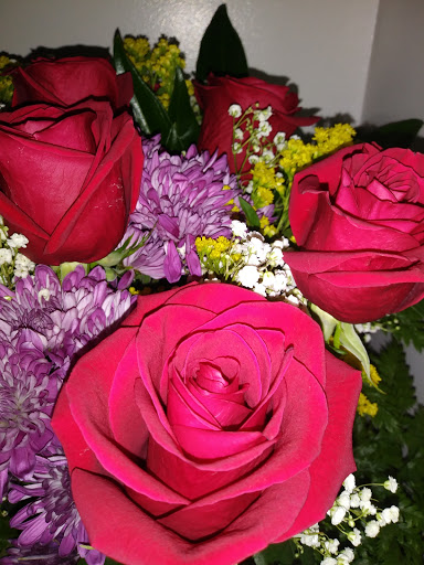 Helloguan Florist - Visual