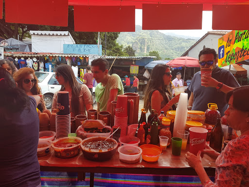 La Parada Tepozteca