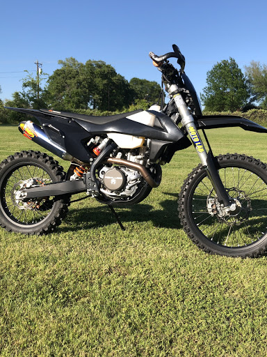 Moto Lab LLC - Thumbnail