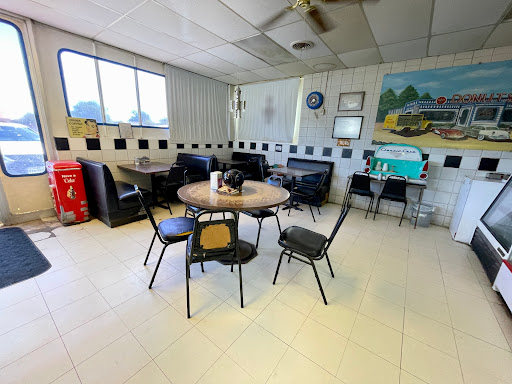 Childress Bakery Sandwich Shop Gallery - United States