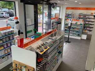 Photo n°2 de PHARMACIE CHATEAU FRAISIER à Saint-Avertin (Pharmacie vétérinaire)