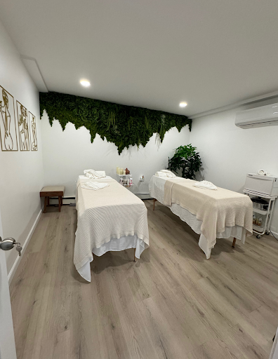 Forever Young Skincare and Laser - Thumbnail