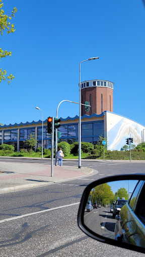 Schwimmhalle