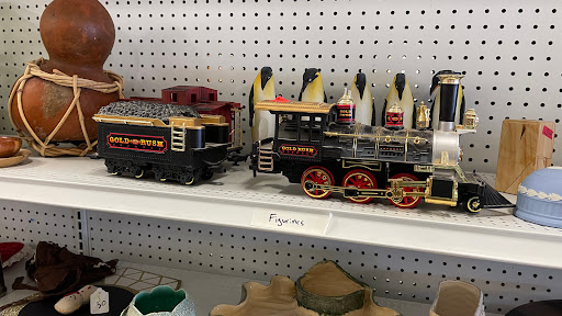 Six Points Thrift Store - Thumbnail