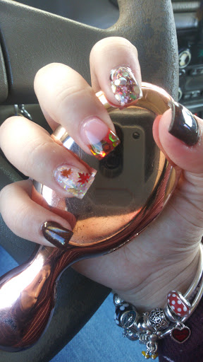 Beverly Nails Salon Spa