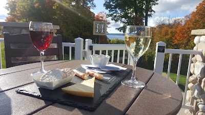 Photos of Hawthorne Vineyards