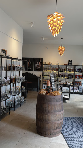 Clara Hof distillery - Thumbnail