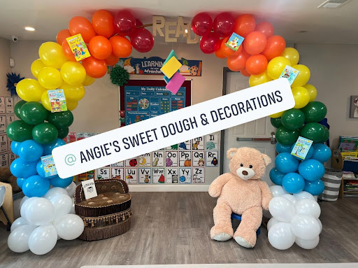 Angie's Sweet Dough & Decorations - Thumbnail