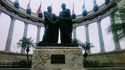 Photos of Monument of Sim&oacute;n Bolivar and San Martin