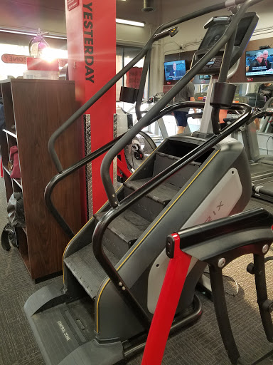Snap Fitness Robbinsdale - Thumbnail