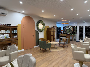 Photo n°9 de L’Atelier Coiffure à Mont-de-Marsan (Institut de spa et bien-être)