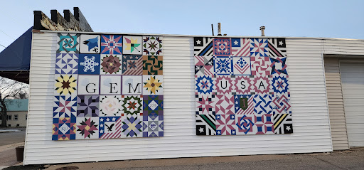 Gem Studios - Visual