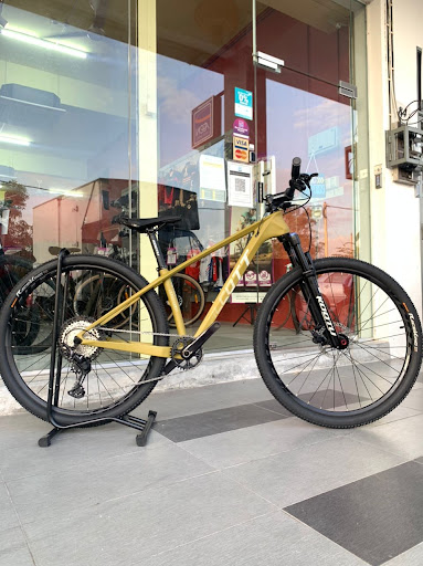 KB CYCLING STATION HQ