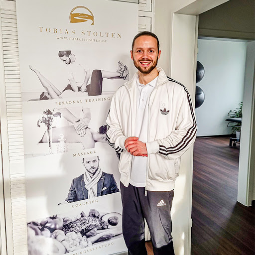Physio Segeberg Inhaber Tobias Stolten - Thumbnail