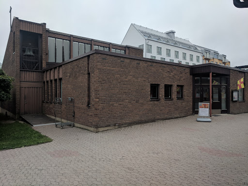 Nykvarns Kyrka
