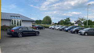 Photo n°2 de STAFF AUTO - GARAGE AUTO PREMIUM 35 à Saint-Benoît-des-Ondes (Garage automobile)