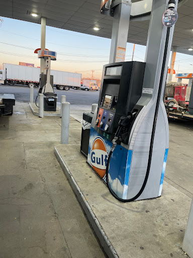 Gulf Gas station Oil & Natural Gas - Thumbnail