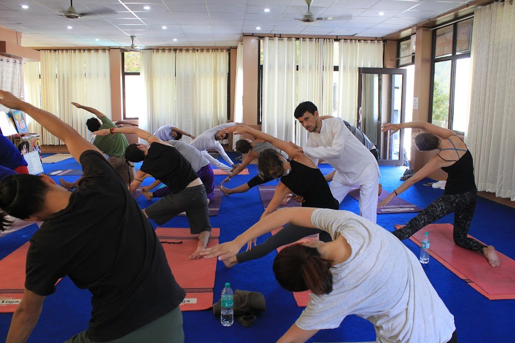 Swami Vivekananda Yoga Reiki School Rishikesh The Best Yoga Teacher Training School In Rishikesh