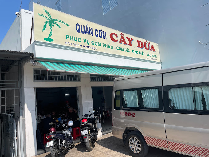 Quán Cơm Cây Dừa