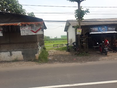 Photos of Pasar Desa Bandung