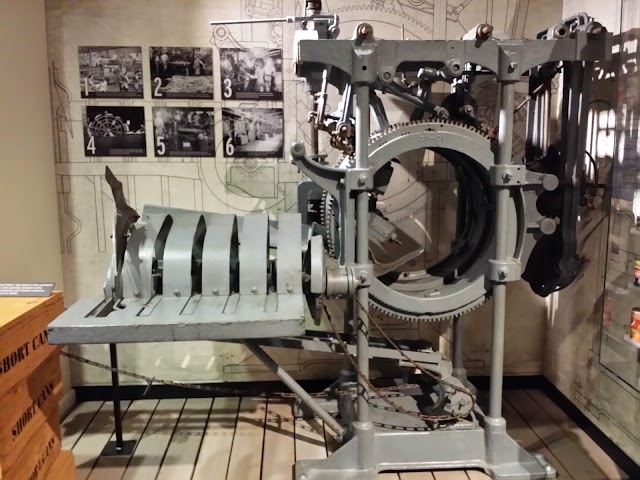 Museum of History & Industry (MOHAI)