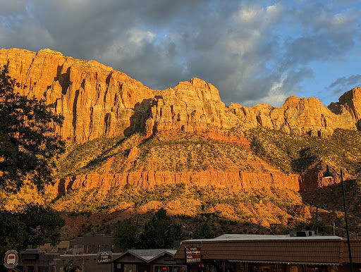 Zion Outdoor - Thumbnail