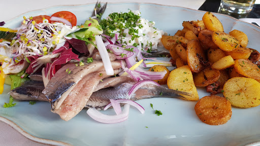 Zum Dorfkrug Restaurant - Thumbnail