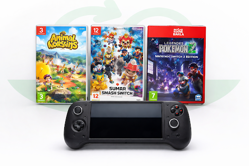 Franchement... si t’aimes les bons jeux et le matos stylé, t’as aucune excuse 😏
Passe en boutique et viens voir ça de tes propres yeux !