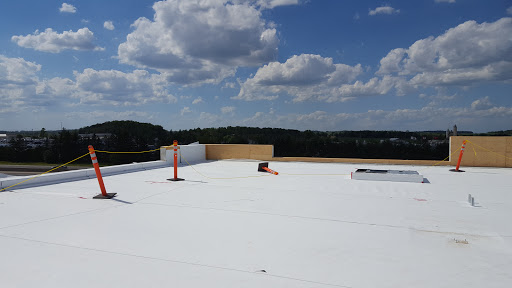 Black and White Commercial Roofing - Thumbnail