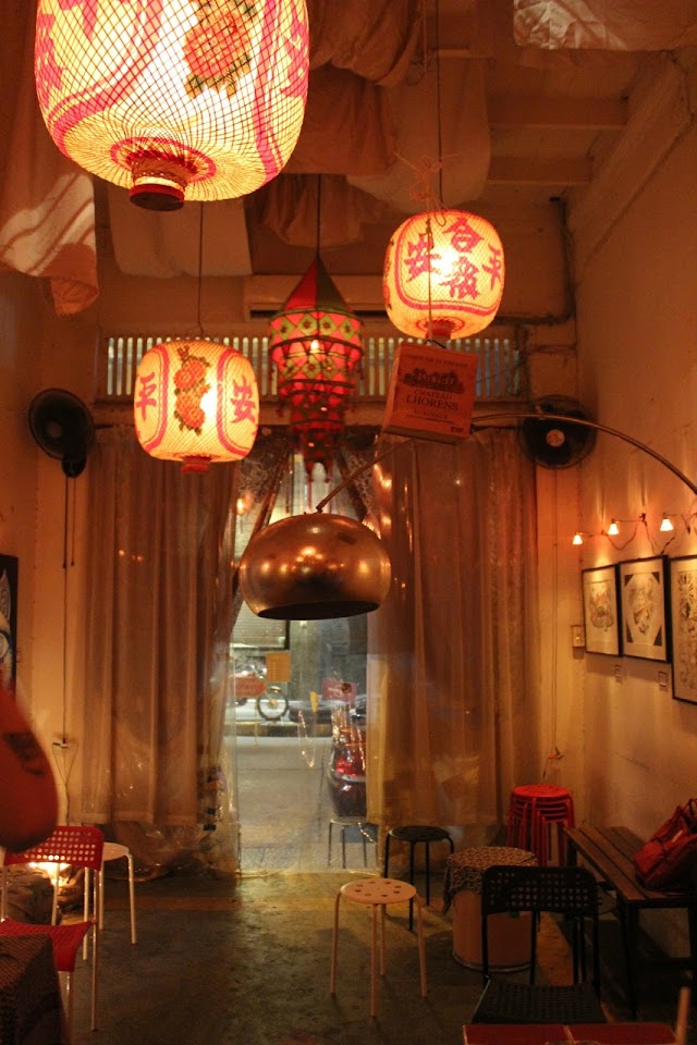 23 bar & gallery