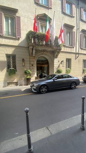 67 Personal Agency NCC Gallery - Italy