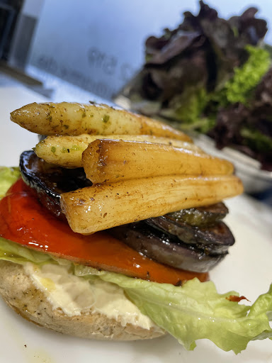 MAXIMUM_FOOD - Visual