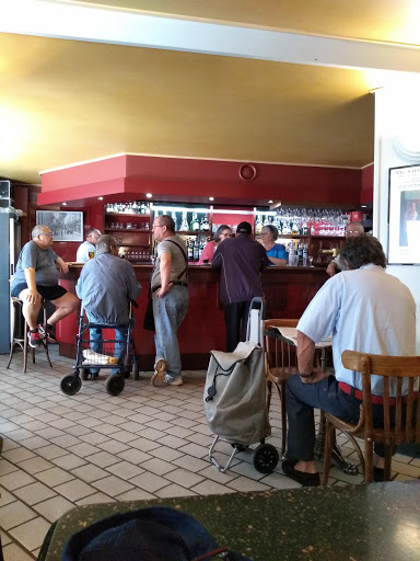 Café Le Mistral - Thumbnail