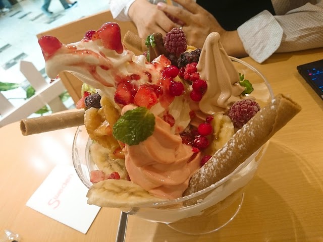 Softcream Land Sweden Hankyu-Sambangai