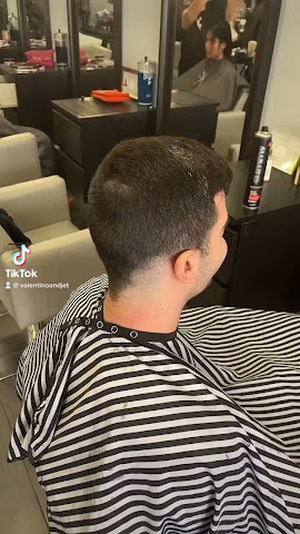 Valentino and Jet Hair Salon by null