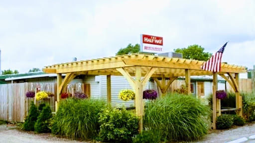 Halfway Diner Logo