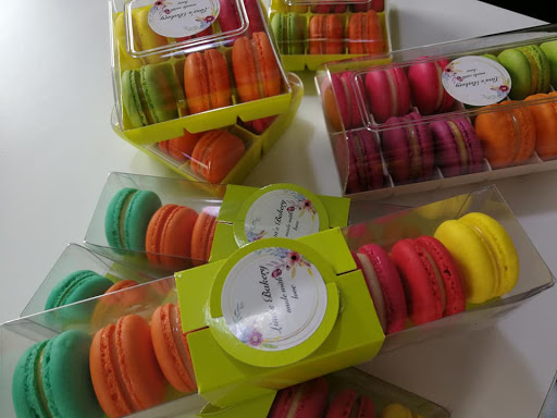 Lina's Bakery - Thumbnail