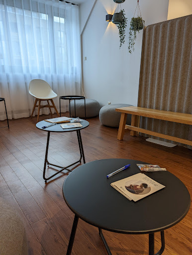 Hausarztpraxis Avi Medical Barmbek - Thumbnail