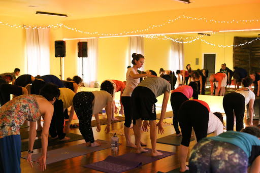 Keller Yoga - Visual