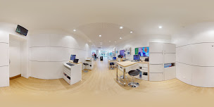 Photo n°10 de Boutique SFR Villeneuve Sur Lot rue de Paris à Villeneuve-sur-Lot (Opérateur téléphonique)