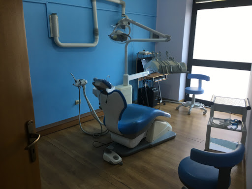 Studio Dentistico Meringolo dott. Carmelo - Thumbnail