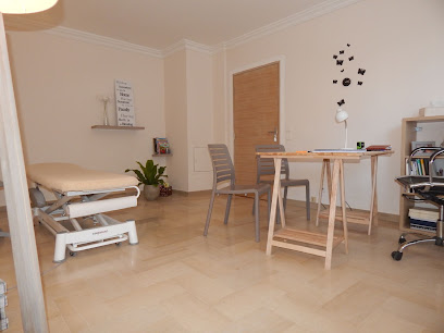 Camille Derbier - Ostéopathe Vence Massage Bien Etre Massage Bébé/Femmes enceintes